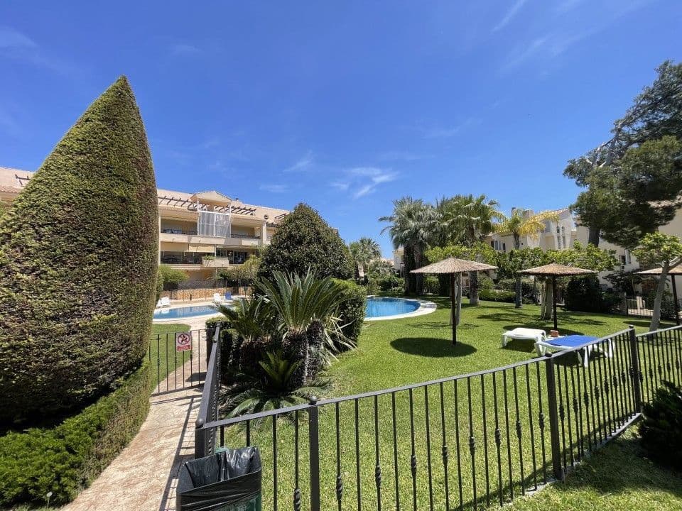 3 bedroom Townhouse for sale in Altea with pool garage - € 525,000 (Ref: 9849016)
