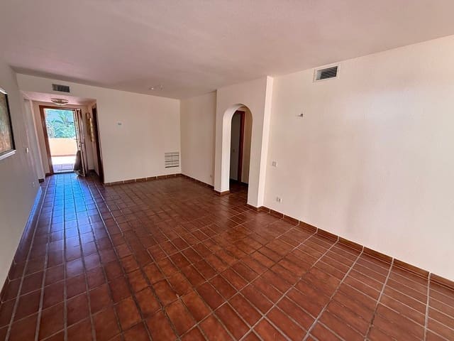 3 sovrum Lägenhet att hyra i Altea med pool garage - 1 500 € (Ref: 9854974)