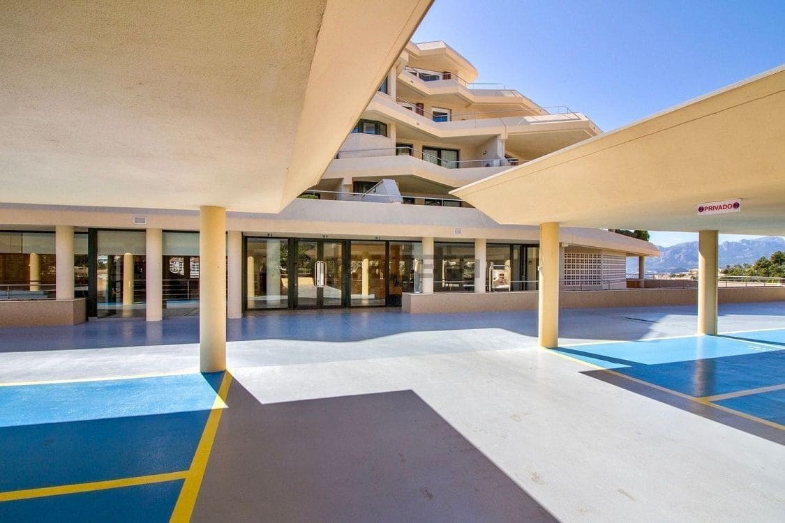 3 sypialnia Penthouse na sprzedaż w Altea z basenem garażem - 650 000 € (Ref: 9854975)