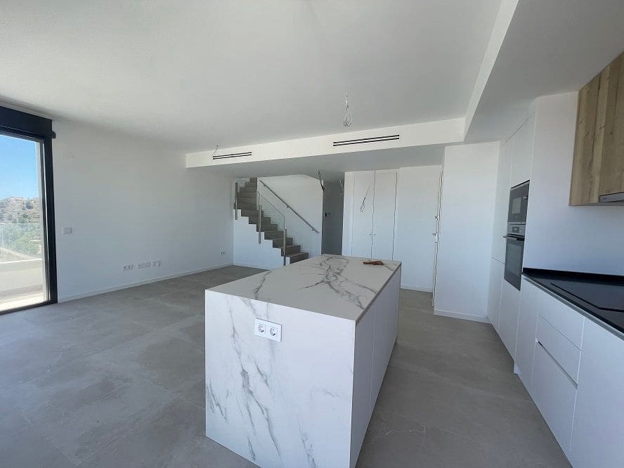 3 bedroom Apartment for sale in Finestrat with pool garage - € 720,000 (Ref: 9859096)