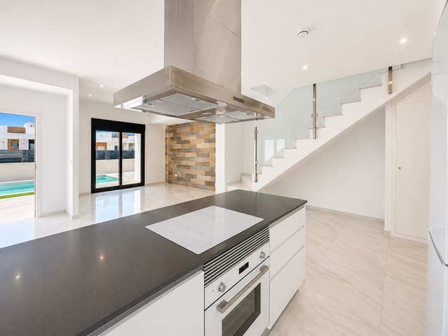3 sypialnia Willa na sprzedaż w Polop z basenem garażem - 469 000 € (Ref: 9864054)