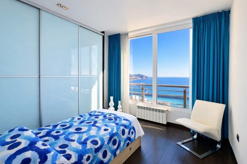 4 soverom Penthouse til salgs i Benidorm med svømmebasseng garasje - € 1 450 000 (Ref: 9877921)