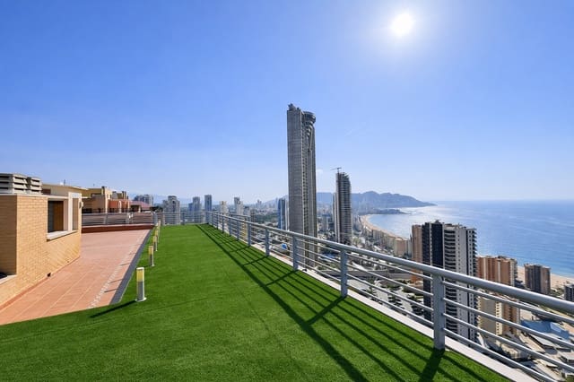 4 soverom Penthouse til salgs i Poniente, Benidorm med svømmebasseng garasje - € 1 450 000 (Ref: 9877921)