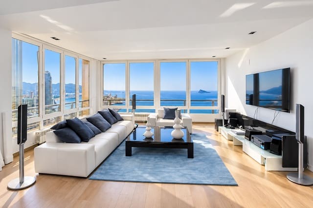 4 sypialnia Penthouse na sprzedaż w Benidorm z basenem garażem - 1 450 000 € (Ref: 9877921)