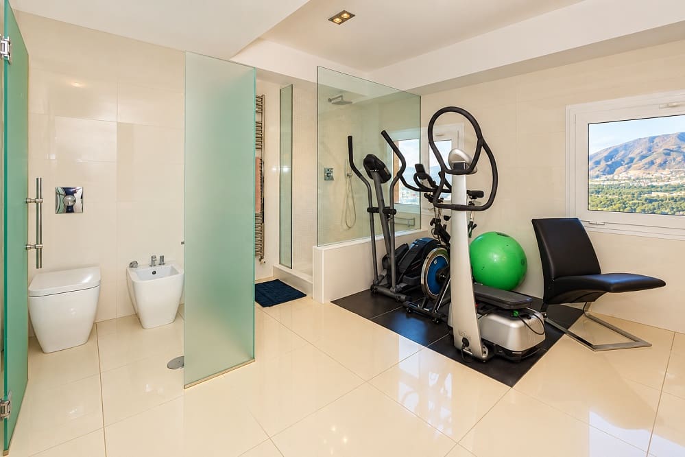 4 soverom Penthouse til salgs i Benidorm med svømmebasseng garasje - € 1 450 000 (Ref: 9877921)