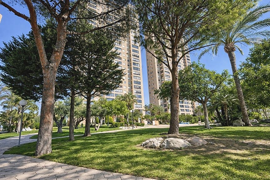 4 soverom Penthouse til salgs i Benidorm med svømmebasseng garasje - € 1 450 000 (Ref: 9877921)