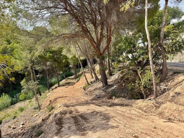 Mark till salu i Altea - 380 000 € (Ref: 9898886)