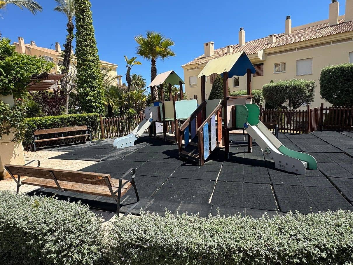 3 sovrum Lägenhet att hyra i Altea med pool garage - 1 500 € (Ref: 9906806)