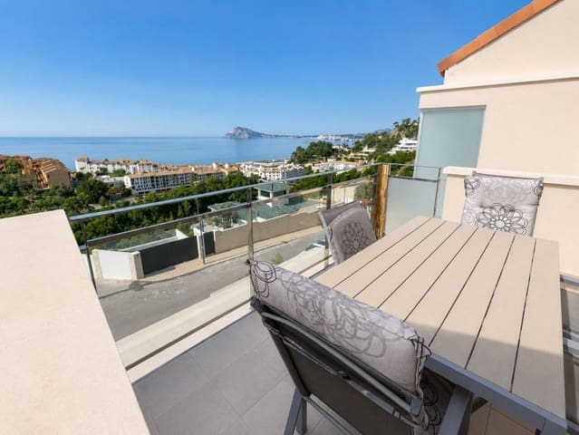 2 quarto Penthouse para venda em Altea com piscina garagem - 330 000 € (Ref: 9945110)