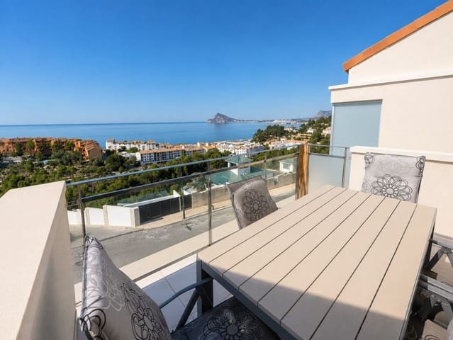 2 quarto Penthouse para venda em Altea com piscina garagem - 330 000 € (Ref: 9945110)