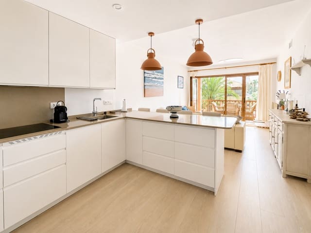 2 soverom Leilighet til salgs i Altea med svømmebasseng garasje - € 435 000 (Ref: 9972854)