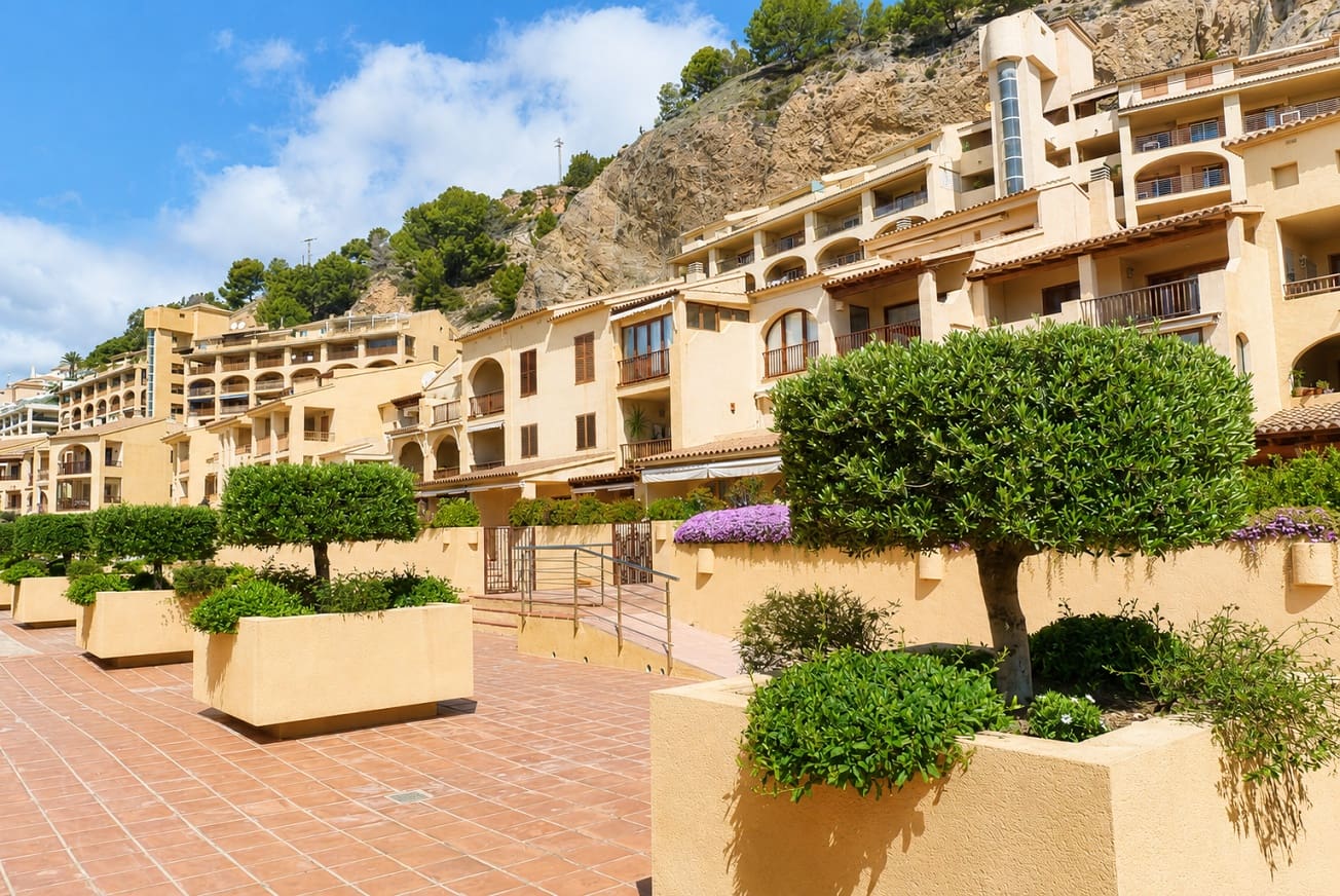2 soverom Leilighet til salgs i Altea med svømmebasseng garasje - € 435 000 (Ref: 9972854)