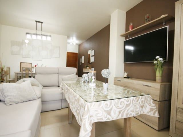 3 quarto Apartamento para venda em Coín com garagem - 239 000 € (Ref: 10005256)