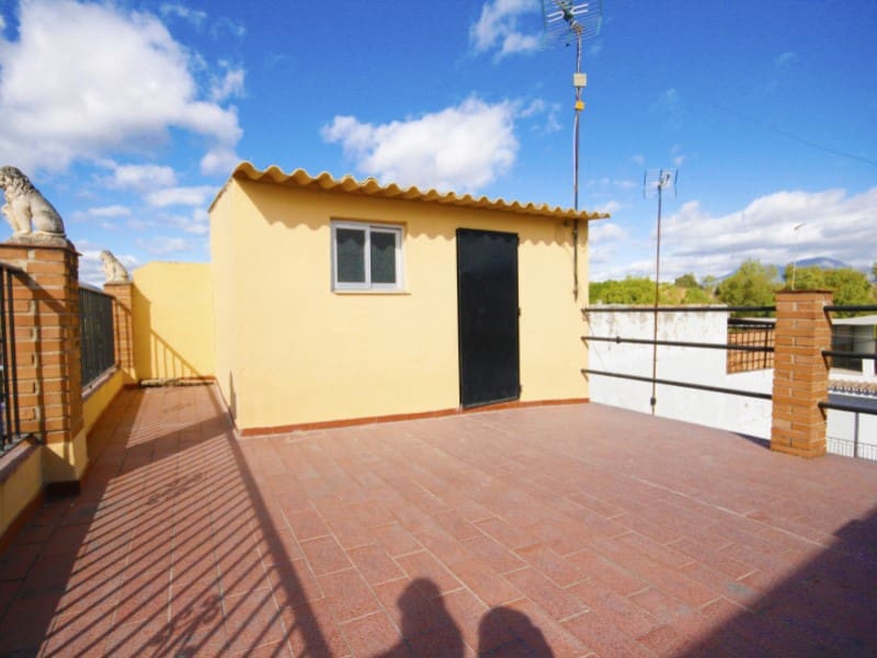 3 bedroom Townhouse for sale in Coin - € 170,000 (Ref: 10040733)