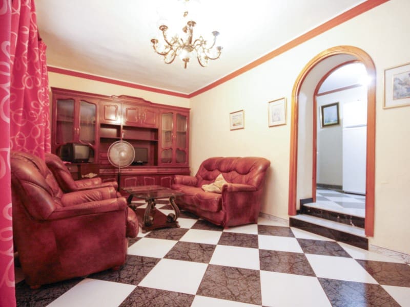 3 bedroom Townhouse for sale in Coin - € 170,000 (Ref: 10040733)