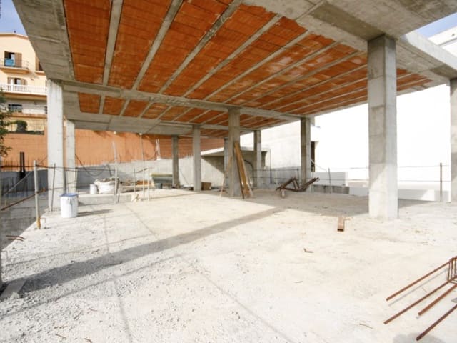 3 soveværelse Villa til salg i Coín med garage - € 460.000 (Ref: 10161206)