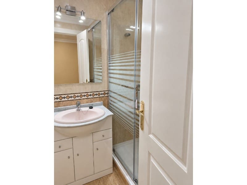3 camera da letto Appartamento in vendita in Coin con garage - 245.000 € (Rif: 10161207)
