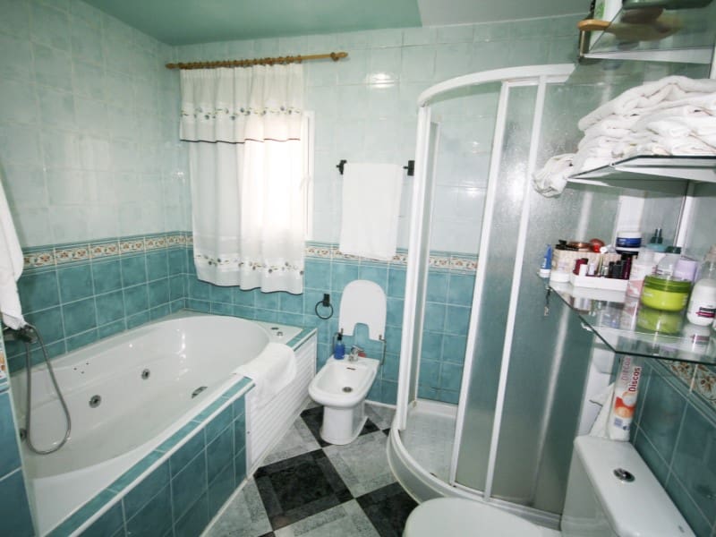 4 bedroom Finca/Country House for sale in Coin with garage - € 459,900 (Ref: 10168433)