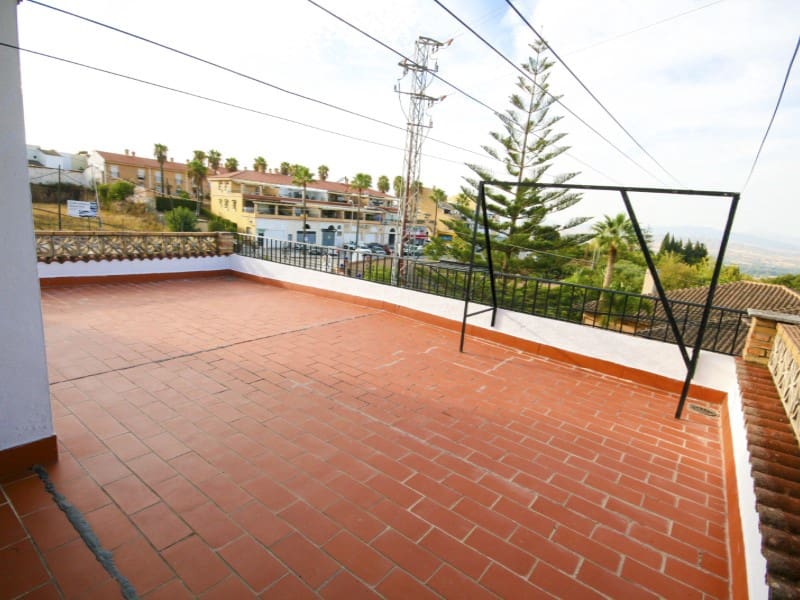 4 bedroom Finca/Country House for sale in Coin with garage - € 459,900 (Ref: 10168433)