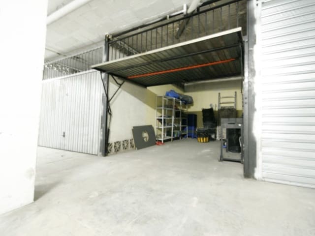 Garage till salu i Coín - 23 000 € (Ref: 10173794)