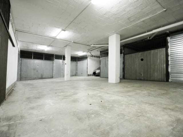 Garage till salu i Coín - 23 000 € (Ref: 10173794)