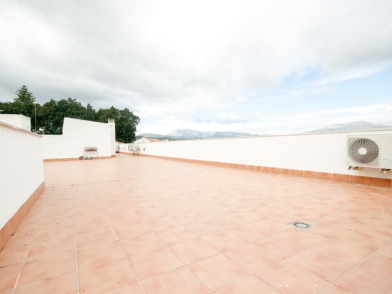 1 bedroom Flat for rent in Coin with garage - € 625 (Ref: 10182872)