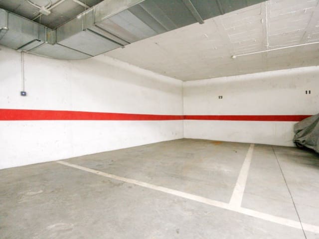 1 bedroom Flat for rent in Coín with garage - € 625 (Ref: 10182872)