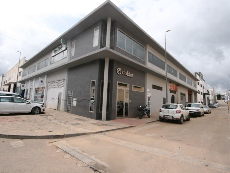 Commercial for rent in Coin - € 350 (Ref: 6822351)