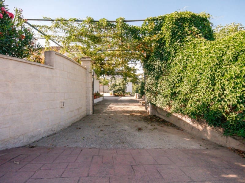 3 soveværelse Finca/Landehus til salg i Coin med garage - € 625.000 (Ref: 7168626)