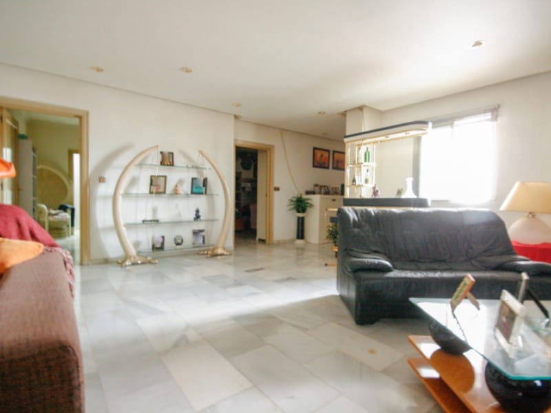 Lejlighed til salg i Alora med garage - € 425.000 (Ref: 7555881)