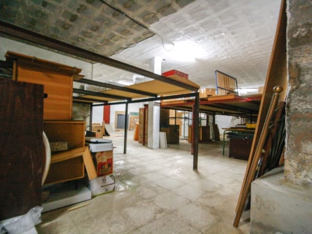 Asunto myytävänä paikassa Alora mukana 
autotalli - 425 000 € (Ref: 7555881)