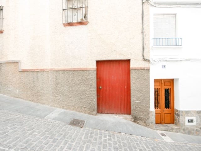 Asunto myytävänä paikassa Alora mukana 
autotalli - 425 000 € (Ref: 7555881)