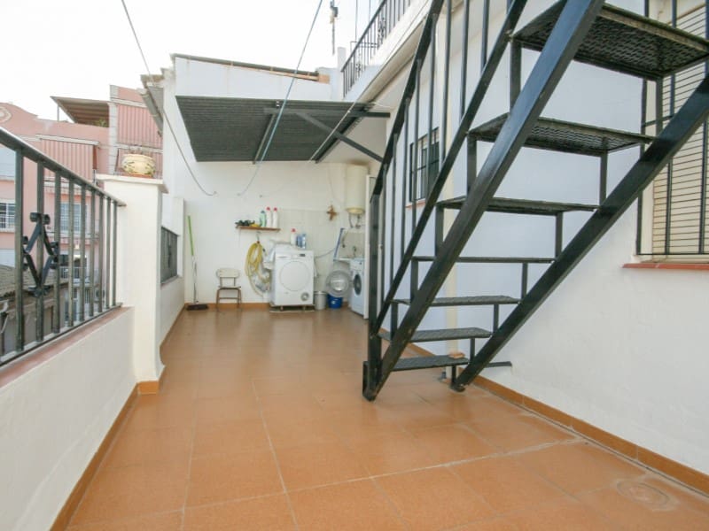 5 soverom Hus til salgs i Coin med garasje - € 315 000 (Ref: 7561587)