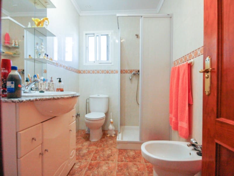 3 soveværelse Finca/Landehus til salg i Coin med garage - € 375.000 (Ref: 7873548)