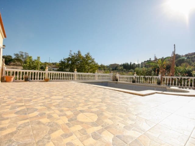 3 sypialnia Finka/Dom wiejski na sprzedaż w Coín z garażem - 375 000 € (Ref: 7873548)