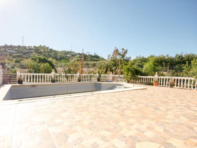 3 sypialnia Finka/Dom wiejski na sprzedaż w Coín z garażem - 375 000 € (Ref: 7873548)