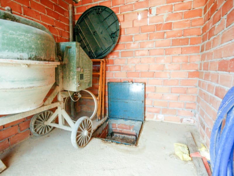 Finca/Country House for sale in Coin - € 105,000 (Ref: 8082924)