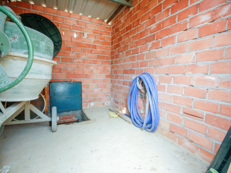 Finca/Country House for sale in Coin - € 105,000 (Ref: 8082924)