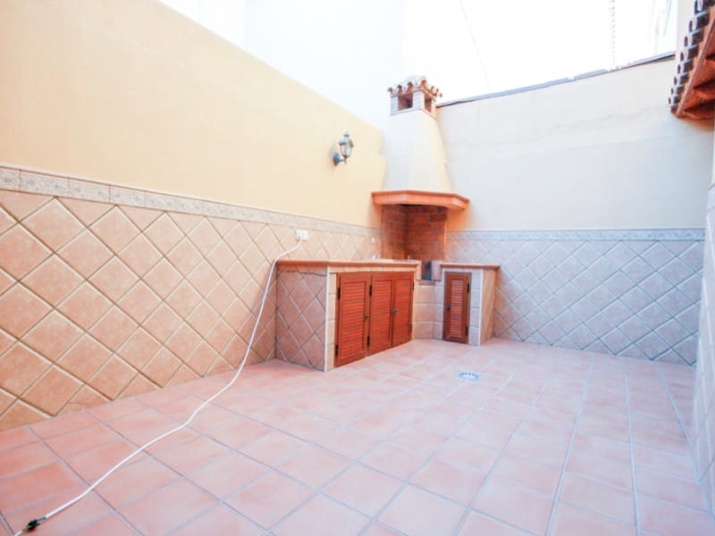 3 camera da letto Villetta Bifamiliare da affittare in Coin con garage - 1.400 € (Rif: 8109951)