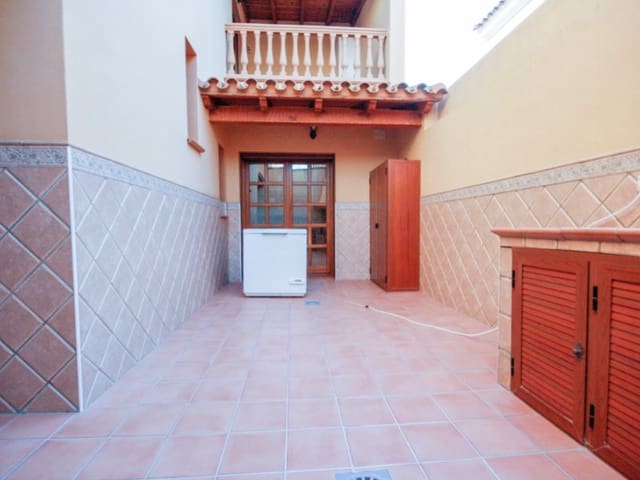 3 camera da letto Villetta Bifamiliare da affittare in Coín con garage - 1.400 € (Rif: 8109951)