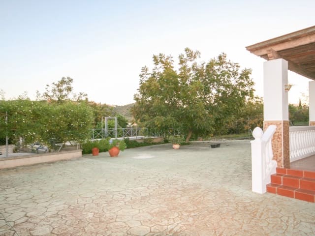 3 soveværelse Finca/Landehus til salg i Coín - € 430.000 (Ref: 8124529)