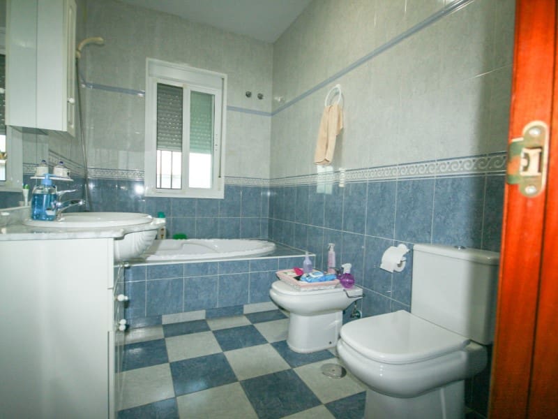 3 soveværelse Finca/Landehus til salg i Coin - € 430.000 (Ref: 8124529)