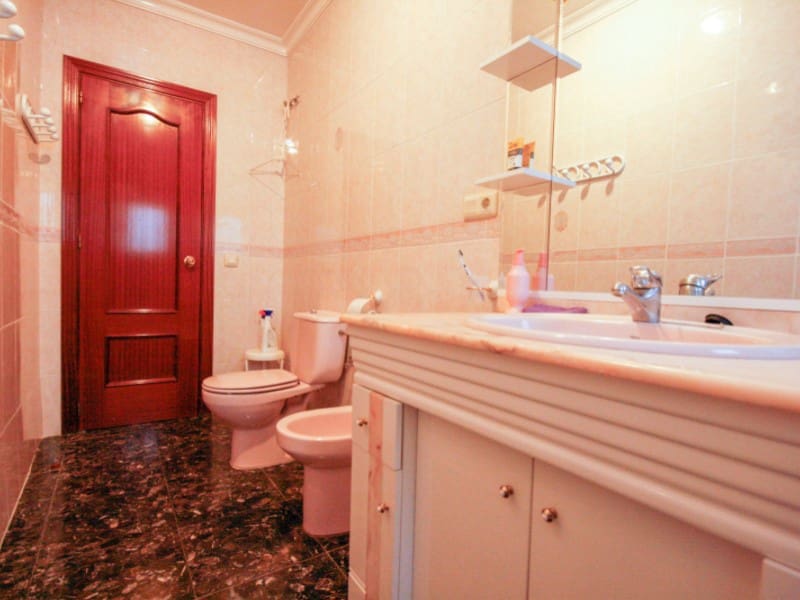 Byhus til salg i Tolox - € 390.000 (Ref: 8254438)