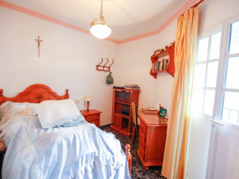 Byhus til salg i Tolox - € 390.000 (Ref: 8254438)