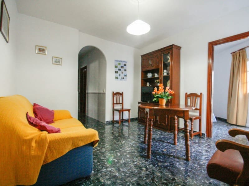 Byhus til salg i Tolox - € 390.000 (Ref: 8254438)