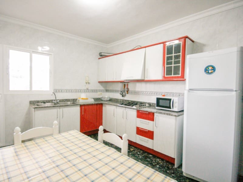 Byhus til salg i Tolox - € 390.000 (Ref: 8254438)