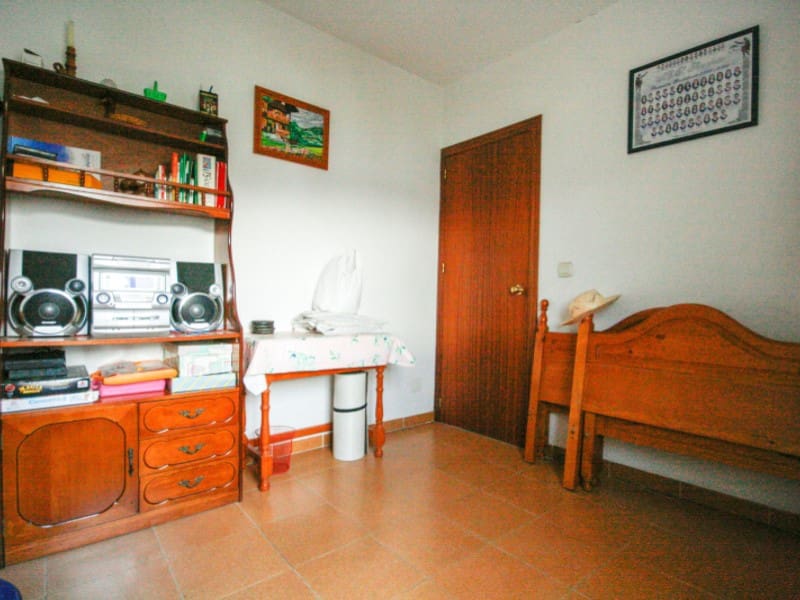 Byhus til salg i Tolox - € 390.000 (Ref: 8254438)