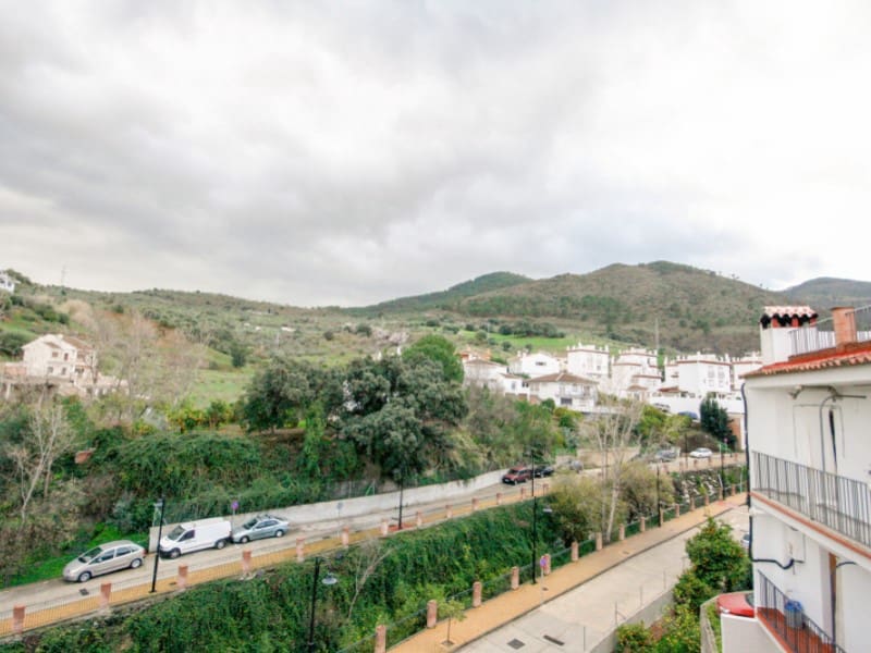 Byhus til salg i Tolox - € 390.000 (Ref: 8254438)