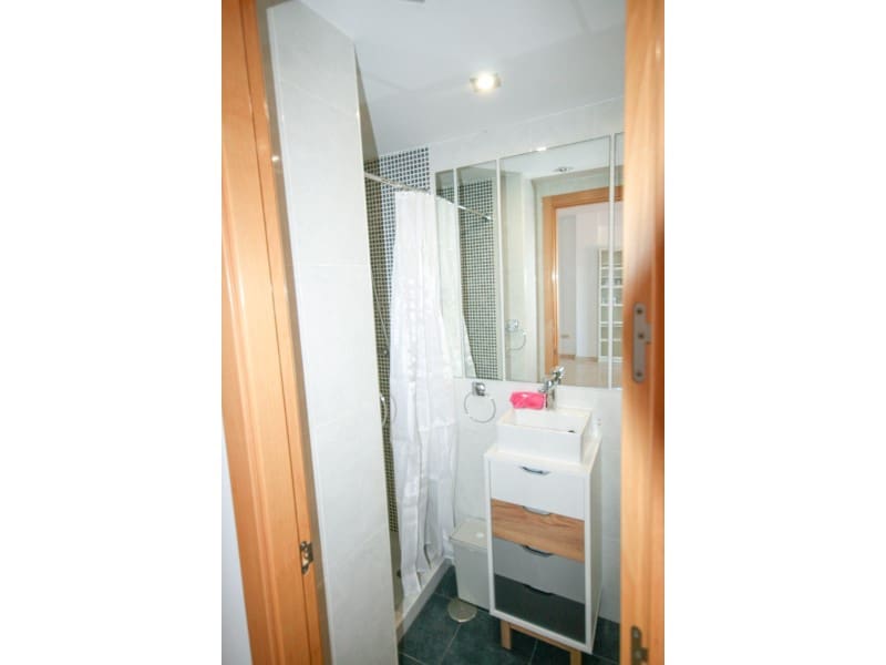 2 bedroom Flat for rent in Guaro - € 750 (Ref: 8300845)