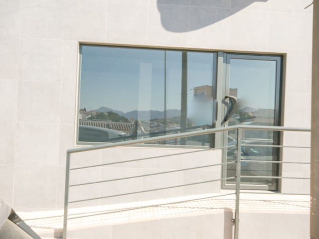 Commercial for rent in Coín - € 450 (Ref: 8395406)